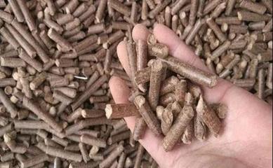 水上漂浮物水葫蘆的克星---生物質顆粒機