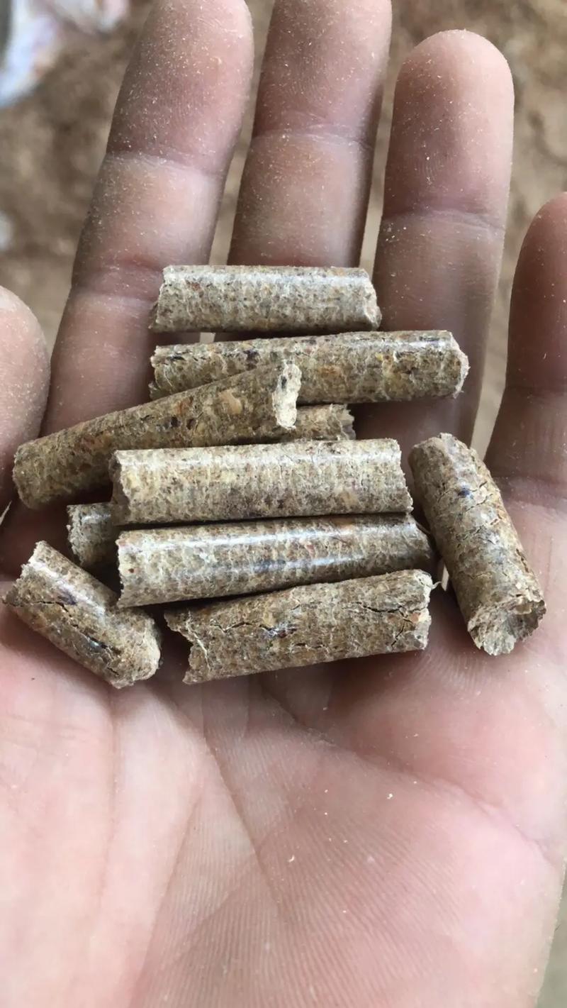 南充生物質顆粒燃料廠.廠家直供. 保燃值4000-4500