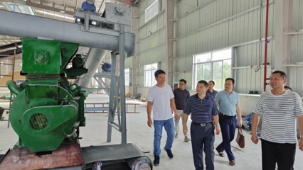 認(rèn)真做好“服務(wù)員” 加快企業(yè)投產(chǎn)進(jìn)度